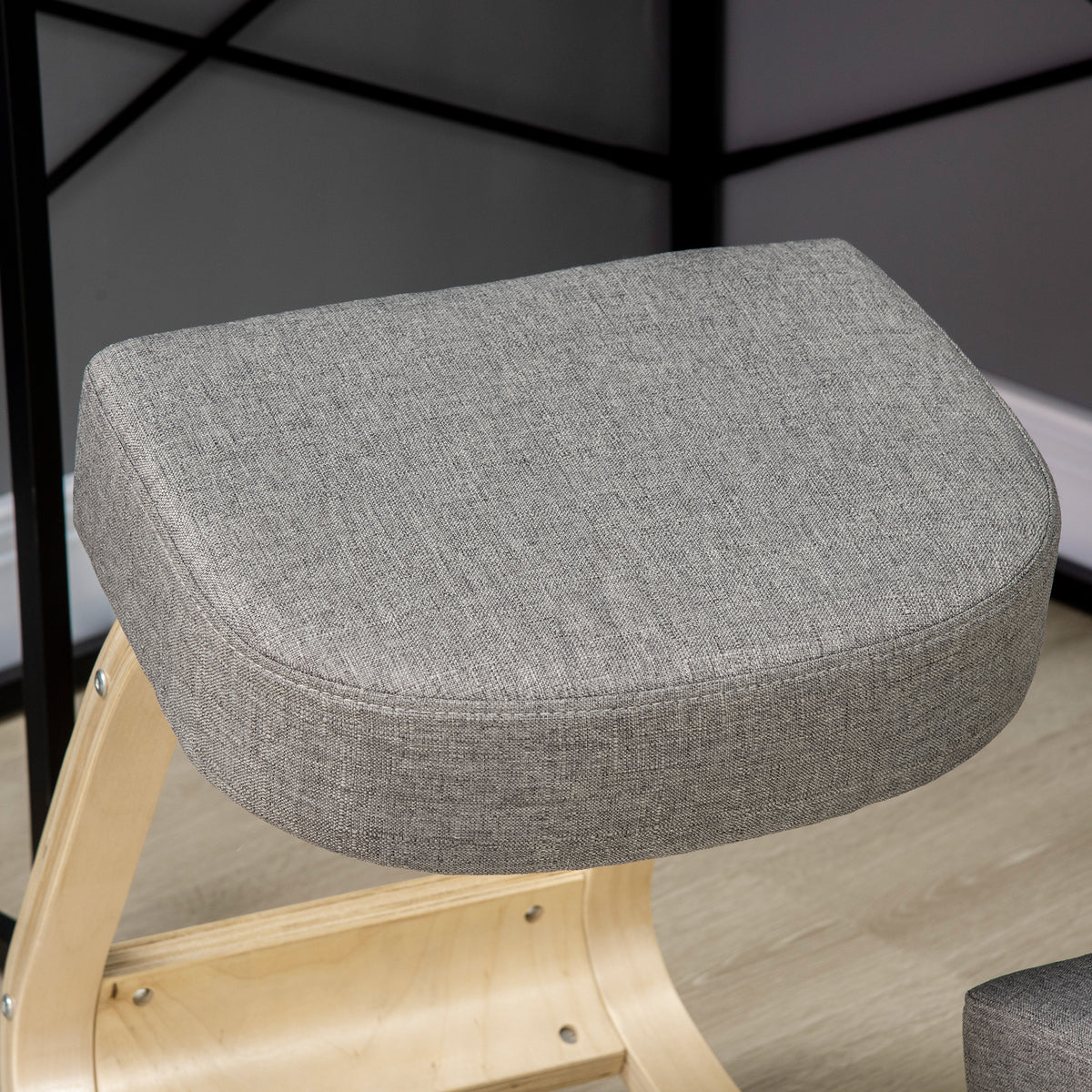 Ergonomic Kneeling Chair