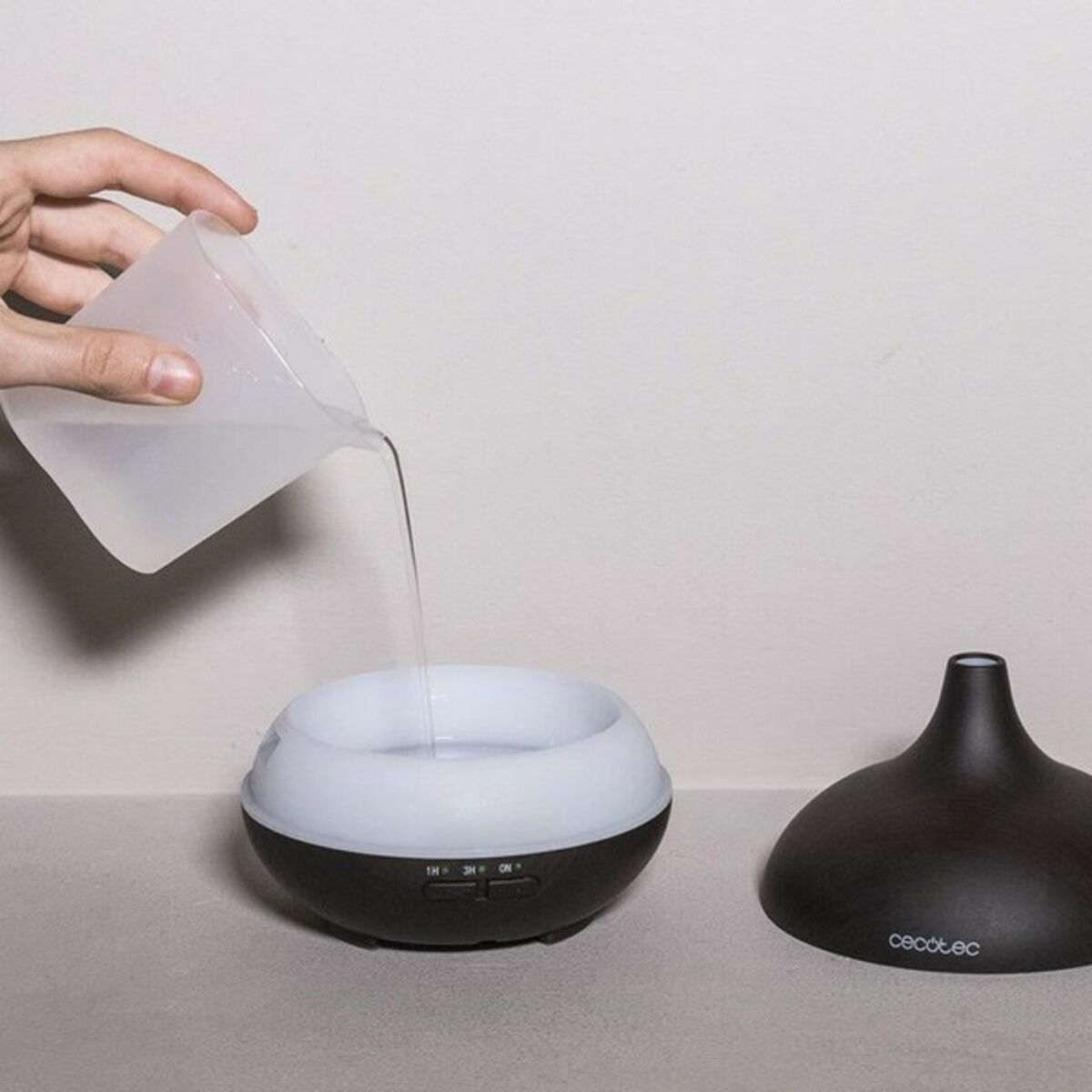Cecotec Pure Aroma 150 YIN Ultrasonic Humidifier & Aroma Diffuser | Black