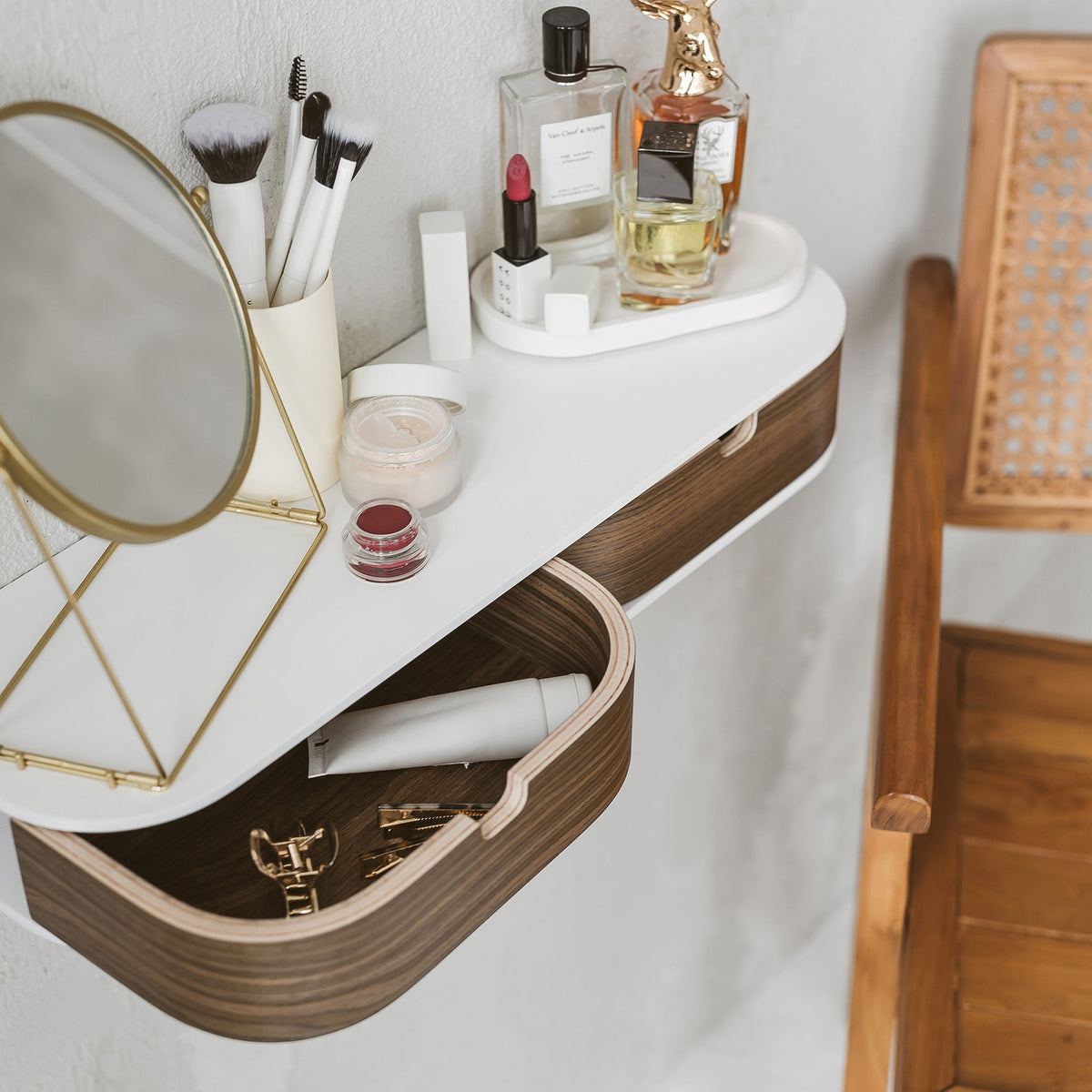 Floating shelf with two drawers, walnut and white