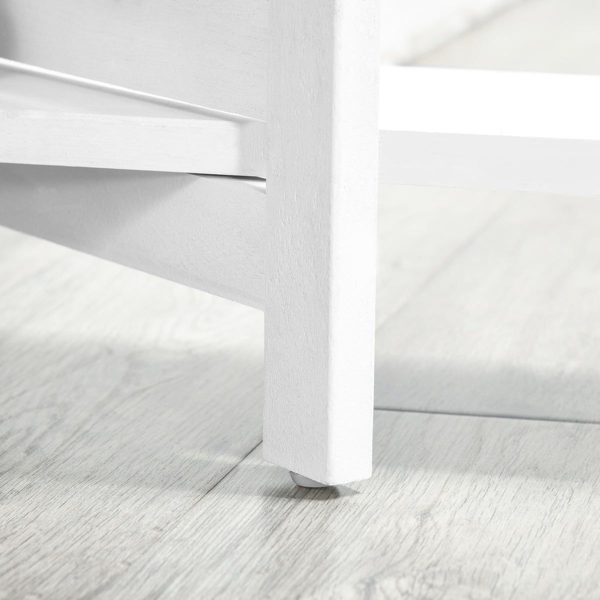 White louvred room divider with shelves - view 5