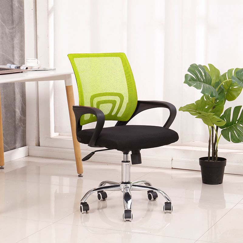 Green swivel mesh office chair with armrests, photo 4